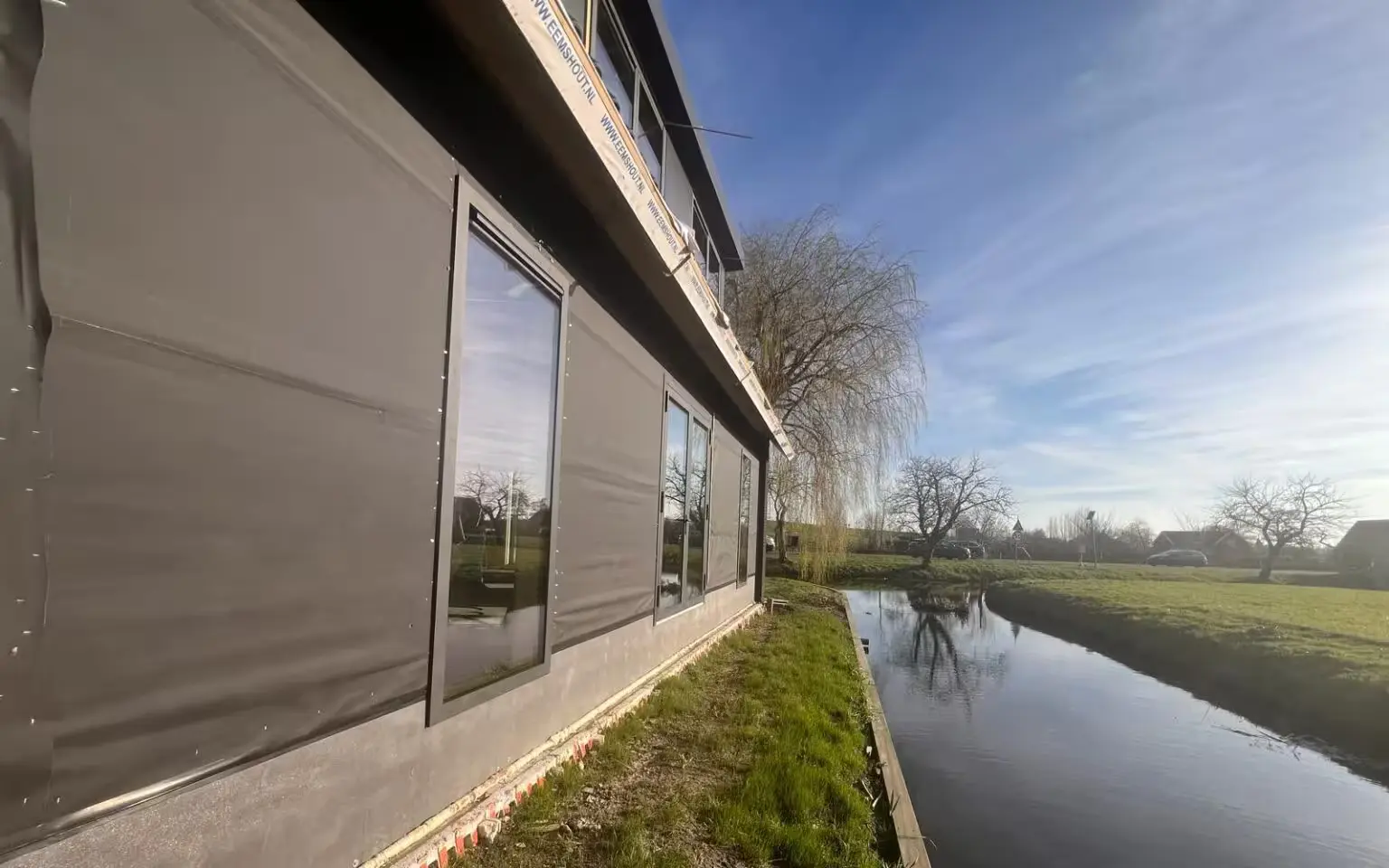 WhatsApp-Image-2025-04-20-at-13.16.13-e1745148825962-1536x960